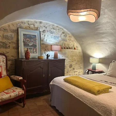 Le Nid De Marie Apartment